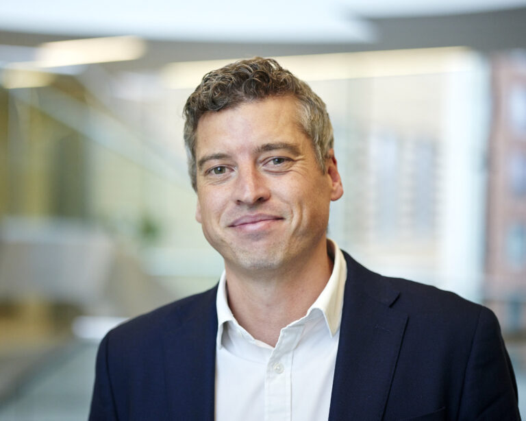 Picture of Alex Lloyd
