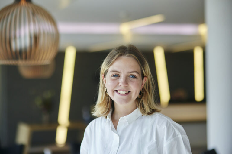 Picture of Madeleine Chambers