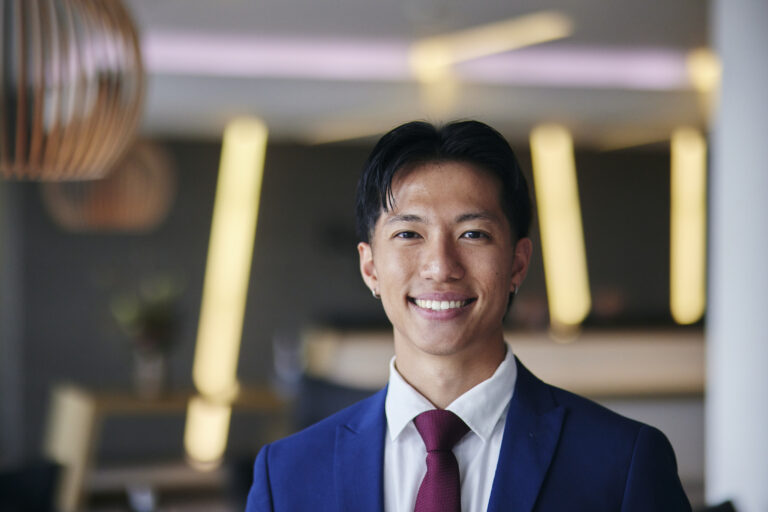 Picture of Nicholas Lee